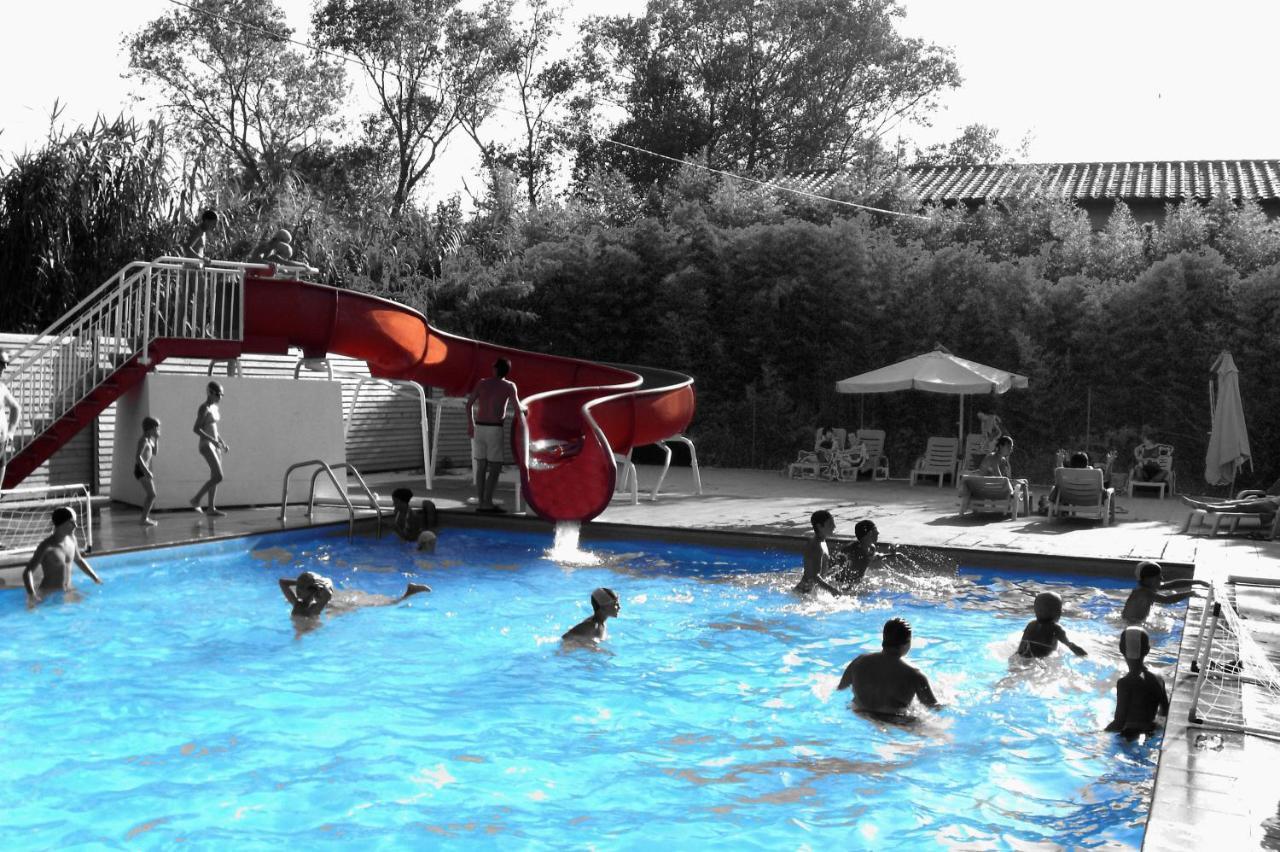 Camping Village Costa Verde Порто Потенца Пичена Екстериор снимка