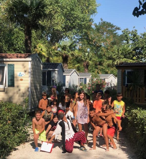 Camping Village Costa Verde Порто Потенца Пичена Екстериор снимка